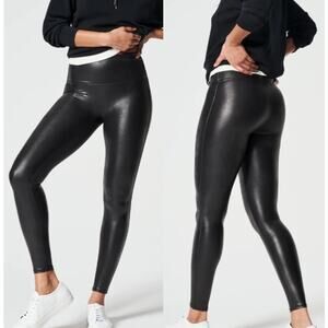 Spanx Faux Leather Leggings High Waisted Black Glossy Coated Womens Size Large